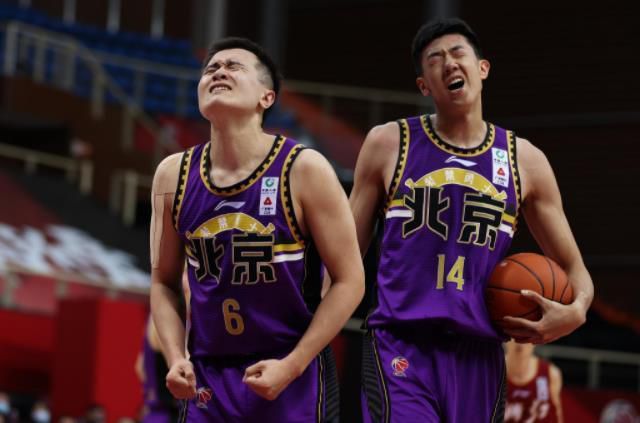 狠狠色狠狠色综合伊人